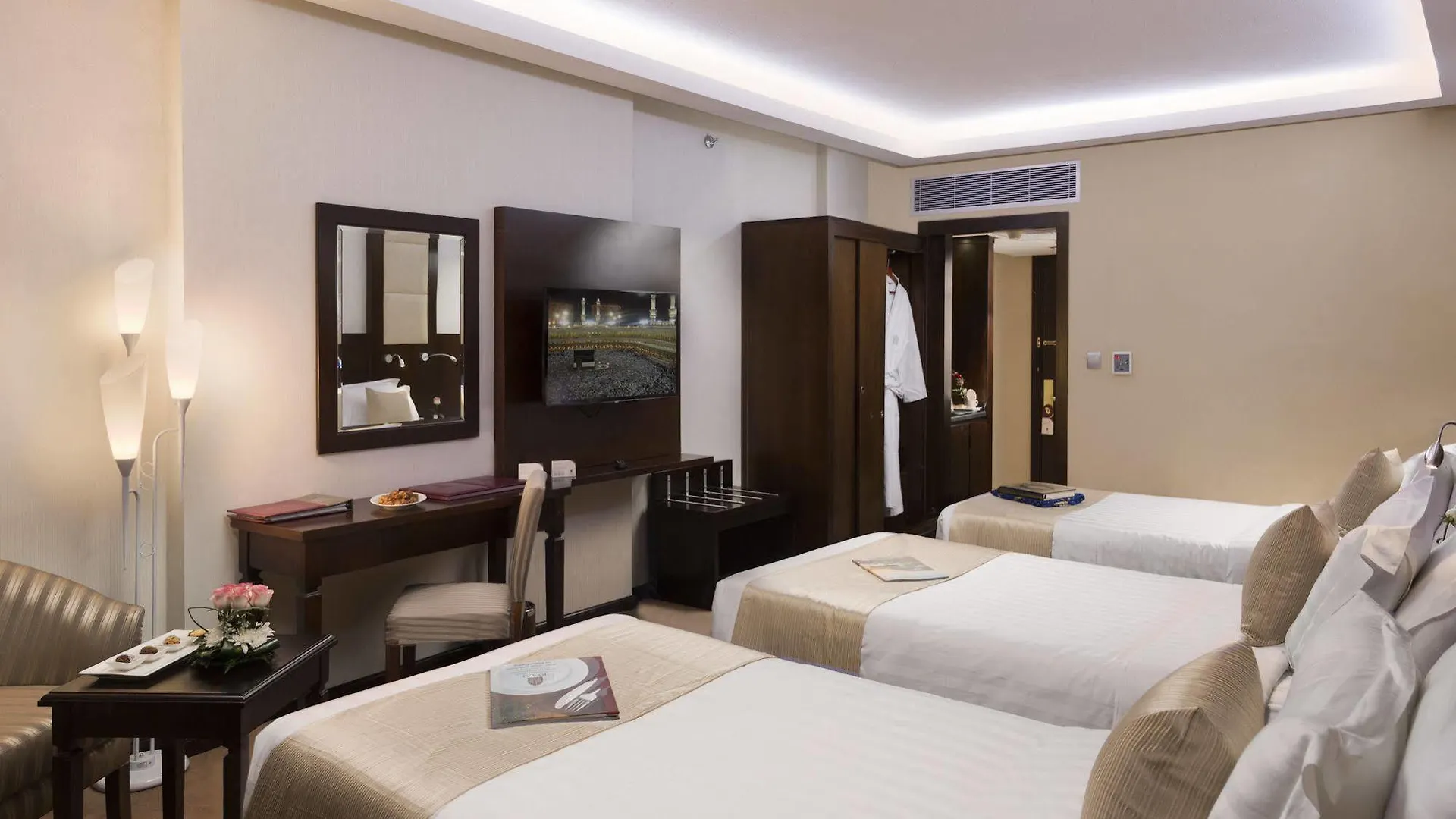 Retaj Al Rayyan Makkah Hotel Mecca Saudi Arabia